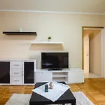 Slavko Apartment