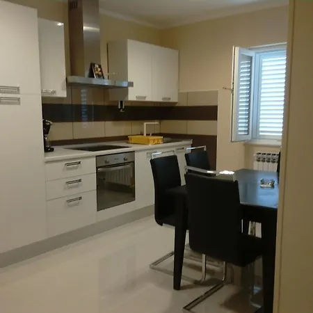 Slavko Apartment