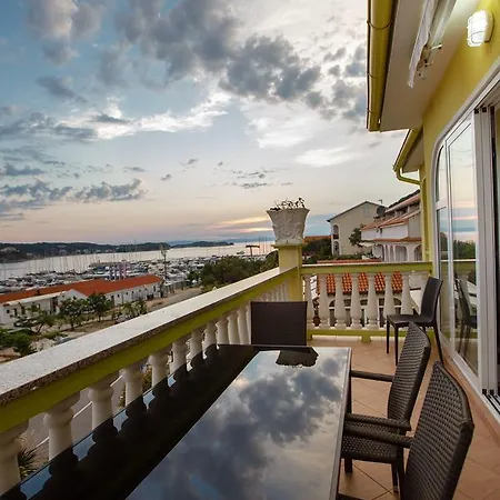 Apartman Slavko Supetarska Draga